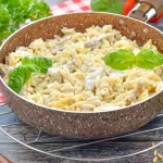 pasta-orzo-s-pileshko-retsepta-za-pitatelno-yastie.webp.webp