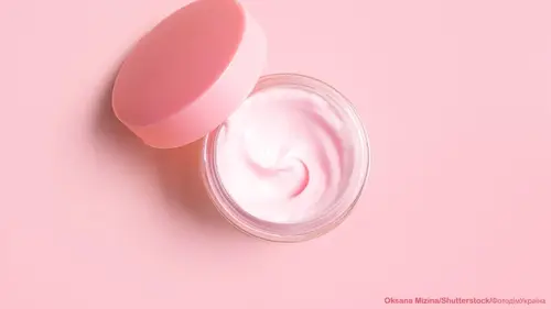 маска за устни